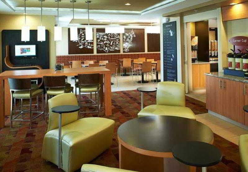 Towneplace Suites By Marriott Saginaw Exterior photo
